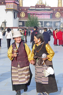 Tibetan ladies in front of Jokhang Temple