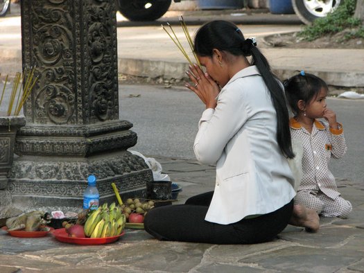 Buddhist worship